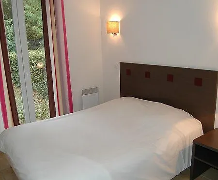 Hotel Le Domaine Du Golf Dalbret Barbaste